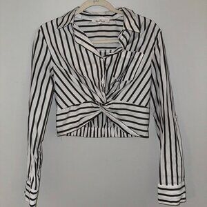 Love Tree Striped Business Casual Cropped Long Sleeve Shirt